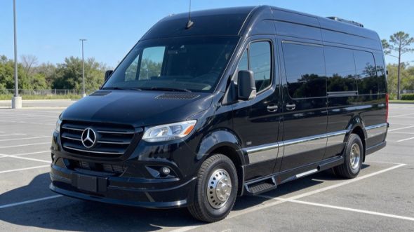 8 passenger sprinter van milwaukee
